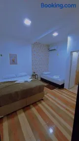 Seven Hotel - Image 2