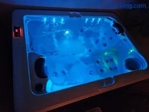 Maison 3 étoiles à 50m mer plages îles nature piscine chauffée jacuzzi privé WIFI - Image 1