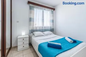 Larnaca Bayside Apartment - Image 4