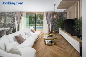 Villa Golden Shine - Image 2