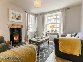 2 Bed in Fowey oc-91396 - Image 2