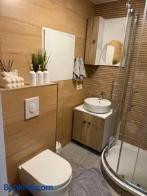 Unterkunft Gaius - 3 Schlafzimmer, Balkon & kostenlose Parkplätze in Magdeburg - Image 2