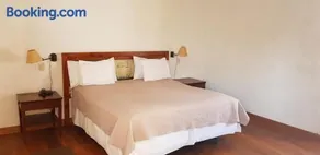 Hotel Rustica Lunahuana - Image 2