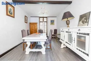 Chez Dalmasou Maison 120 m2 jardin terrasse 3 chambres wifi parking centre village - Image 2