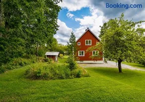 Swedish house with forest garden near Nora & Örebro - Image 1