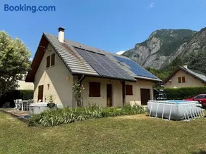 5 bedroom house - swimming pool - jacuzzi - center of town - Image 2