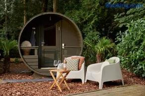 4P Modern Veluwe Chalet - Private Sauna BBQ & Airco - Putten - Image 1