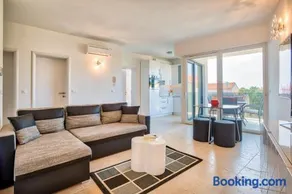 Modern Townhouse Apartments Borik (4286) - Image 2