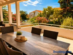 Sea Garden House Mandre - Image 2