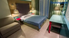Alkyon Hotel - Image 2