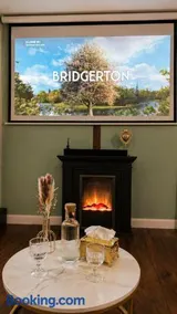 La Suite du Château-Écran Cinéma 2m50-Romantique - Image 1