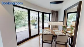 White Pearl Apartment 1.16 - Image 5