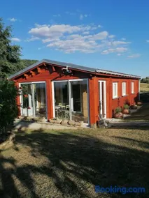 Chalet accueillant à Égliseneuve-des-Liards avec jardin - Image 1