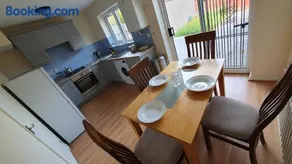 Beautiful 3 bedroom House Manchester - Image 4