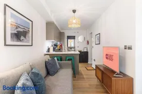 GuestReady - Modern Studio In Camden - Image 3