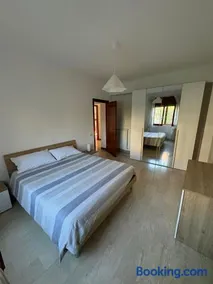 Home Marí - Image 4