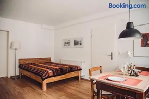Appartamento con terrazza, giardino e griglia | Ideale per il telelavoro - Image 1