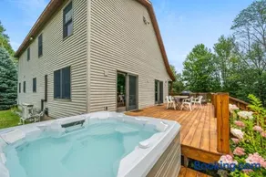 The Barn on Bartman - Image 1