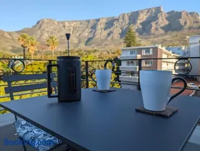 Breathtaking Table Mountain View Apartment in the Heart of Gardens - Image 3