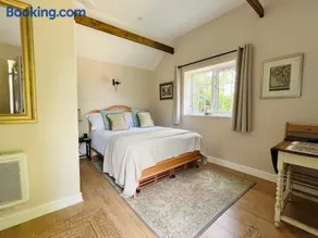 The Annexe at Entry House, A Tranquil Rural Escape - Image 1