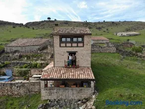 Casa Rural Las Tainas de Carabias - Image 2