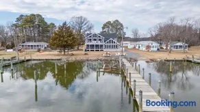 Grays Inn Creek Waterfront Pvt Dock Kayaks & View - Image 3