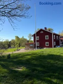 Naturskönt boende nära sjö - Image 4