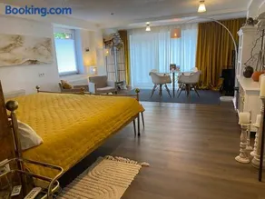 Schiller Ferienwohnung, Pool, Nideggen, Eifel - Image 2