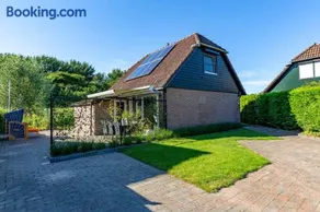 Veerse Meer Lodge - Image 1