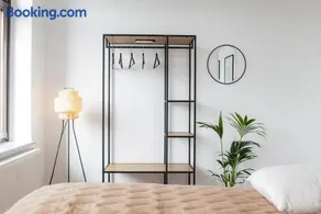 PRIME - 2 Zimmer Wohnung direkt am Fluss - Image 3