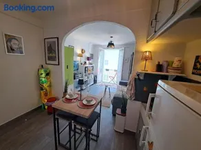 Très joli studio au calme dans le cœur du village - Image 1