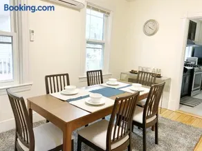 Best Location At Harvard University! 4 Bedroom Apartment! Two Units Available! - Image 3