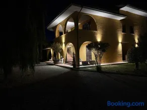 Markylian House - Image 1