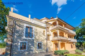 Villa Tupljak, luxury and comfort in a hidden summer hideout - Image 4