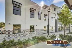 Vista 2-Bedroom Apartment - Free Wifi - Near Beach - Image 3