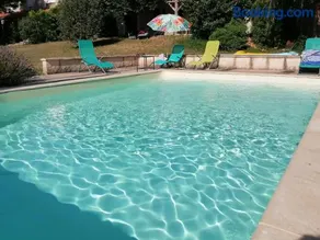 Ancienne forge restaurée et piscine - Image 1