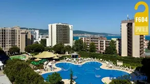 ROYAL BEACH - Private Apartments - Center of Sunny Beach - Image 2