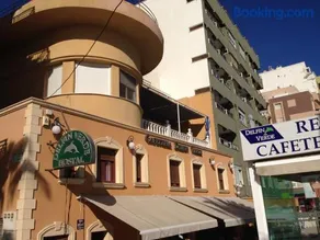 Hostal Delfin Verde - Image 2