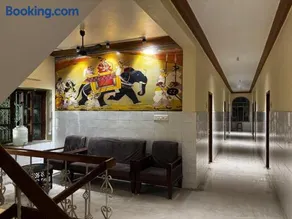 Hotel Suriyapriya - Image 4