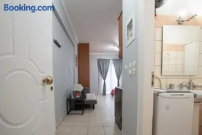RIRIKA APARTMENT - Image 2