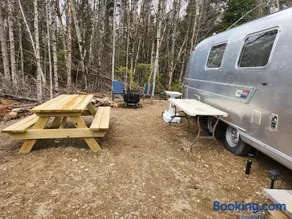 Orange Lake Airstream - Image 1