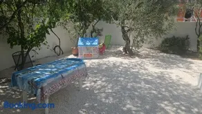 Olive Garden Apartments - Image 2