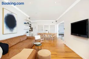 Beach-Front Apartments - Image 4