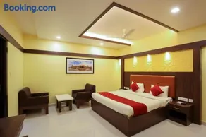 sri balaji grand hotel - Image 2