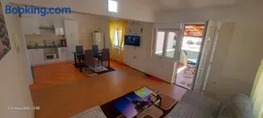 Ema & Sea Apartment's - Image 3