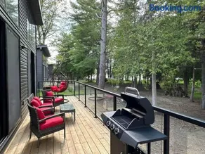 3-bedroom Lakefront Villa #2 - Image 4