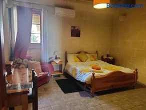 Ta' Karkar Villa Bed and Breakfast - Image 4