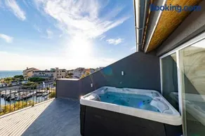Sunrise, beautiful penthouse with jacuzzi - Image 4
