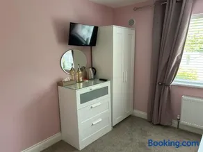 Barrow View Accommodation - Image 2