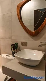 Hotel Sacha Golden - Image 4